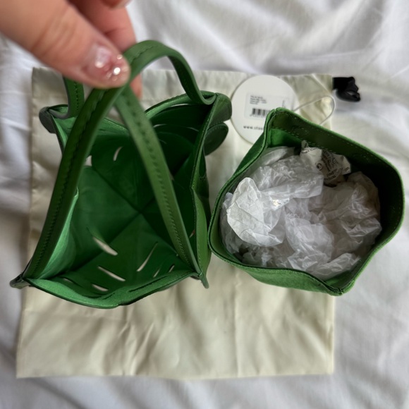 STAUD Palm leaf leather bucket bag - Picture 9 of 10